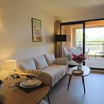 Appartement T2 Avec Vue Mer, Accès Plage&piscine *