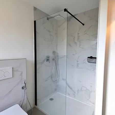 T2 Avec Vue Mer, Acces & Piscine Apartment