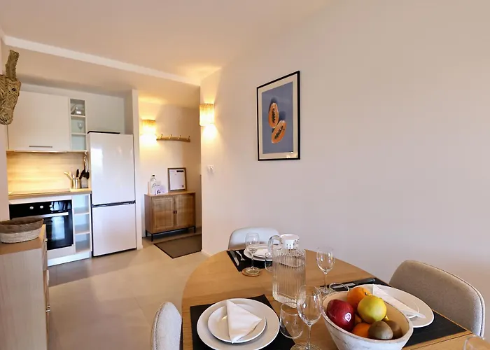 U Mare - T2 Avec Vue Mer, & Piscine * Pianottoli-Caldarello (Corsica)