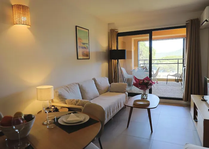 Daire U Mare - T2 Avec Vue Mer, & Piscine *